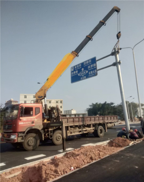 西秀区设备吊装租赁吊车要用多大吊车