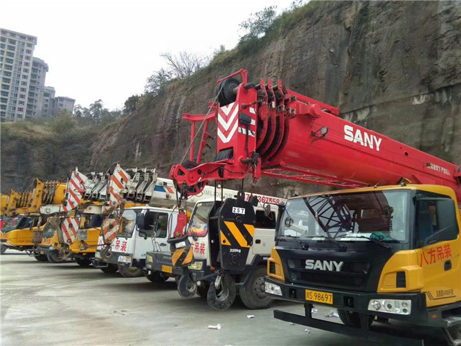 西秀区吊车出租按什么计费？台班费、单次费、里程费怎么算？